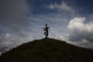 Hochweberspitze 89768 2015-06-08.jpg