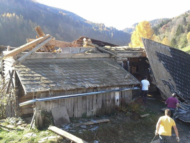 Datei:Pofferhof Stallabriss2.jpg