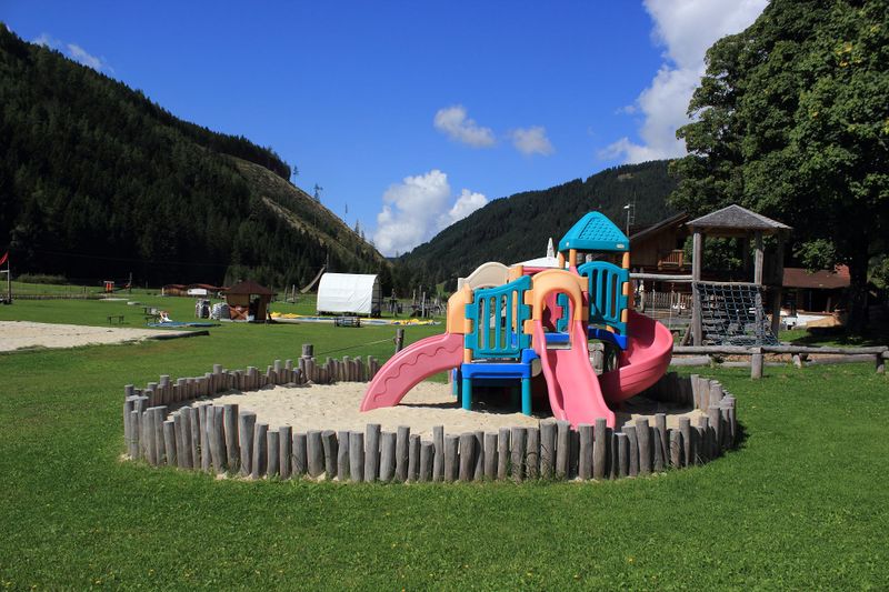 Datei:Ramsau beach 56925 2017-09-04.jpg