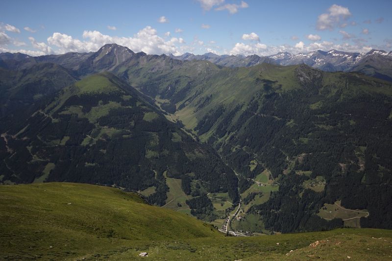 Datei:Gr.knallstein -gumpeneck 54464 2017-07-05.jpg