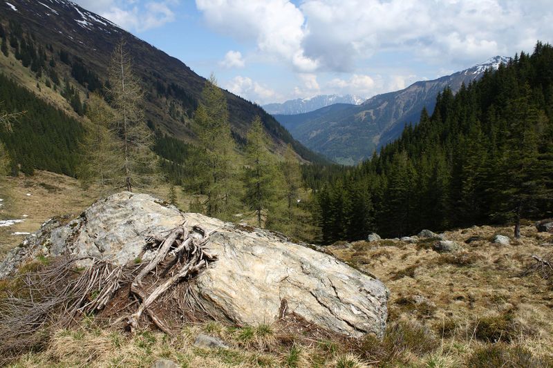 Datei:Strickerkar 55670 2014-05-02.jpg