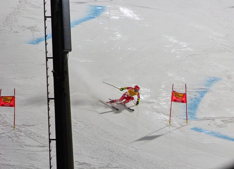 Datei:Caviezel-nightrace RTL 2023-0044-2023-01-25.jpg