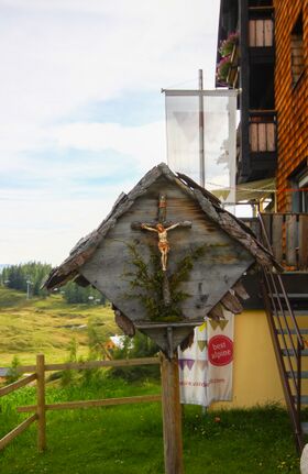 Flurkreuz tauplitzalm-10-2016-09-26-ennstalwiki-2.jpg