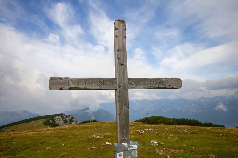 Datei:Lawinenstein tauplitz 34470 2016-09-26.jpg