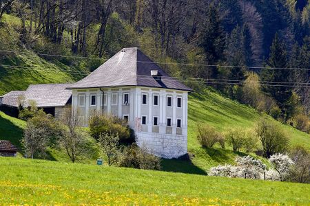 Pfarrhof lassing-300284-2023-05-04.jpg