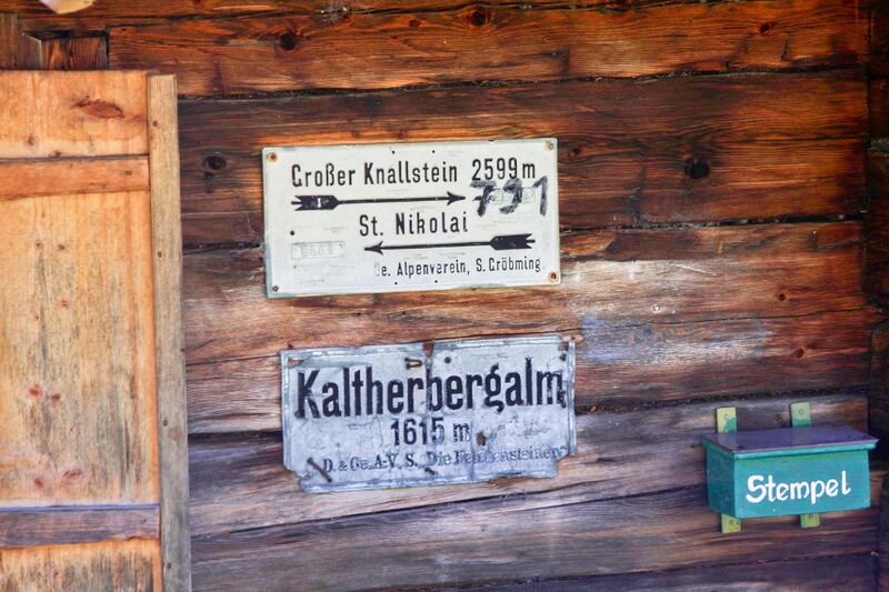 Datei:Kaltherbergalm knallstein 36385 2011-10-18.jpg