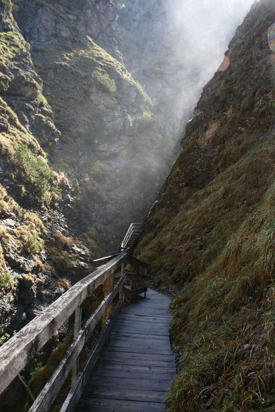 Datei:Wasserlochklamm palfau 70340 2018-04-23.jpg