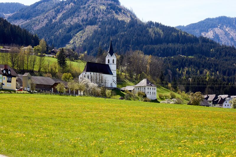 Datei:Jakobuskirche lassing-300283-2023-05-04.jpg