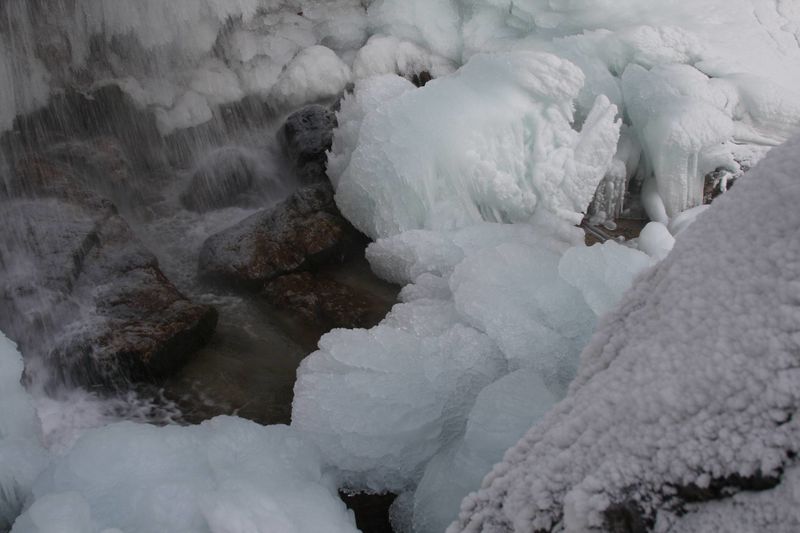 Datei:Luserfall 1449 2011-01-06.jpg