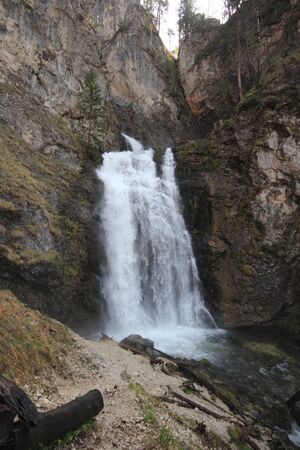 Wasserlochklamm palfau 70430 2018-04-23.jpg