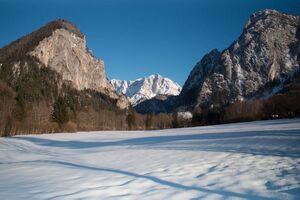 Xeis Eingang Himbeerstein Oedstein Haindlmauer.jpg