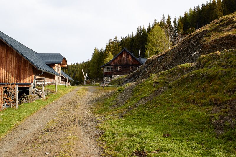 Datei:Graßllehen-0173-2021-05-24 07.52.34.jpg