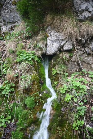 Pass-Stein-Straße wasserfälle 21050 2016-04-15.jpg