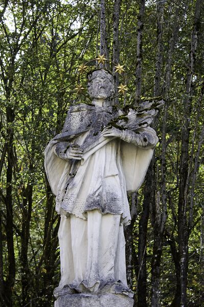 Datei:Johannes nepomuk amtmannbrücke-0400-2023-10-18.jpg