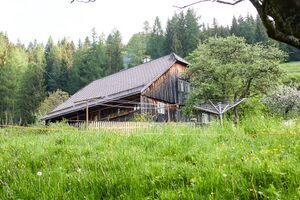 BH Poserer-0376-2023-05-27.jpg