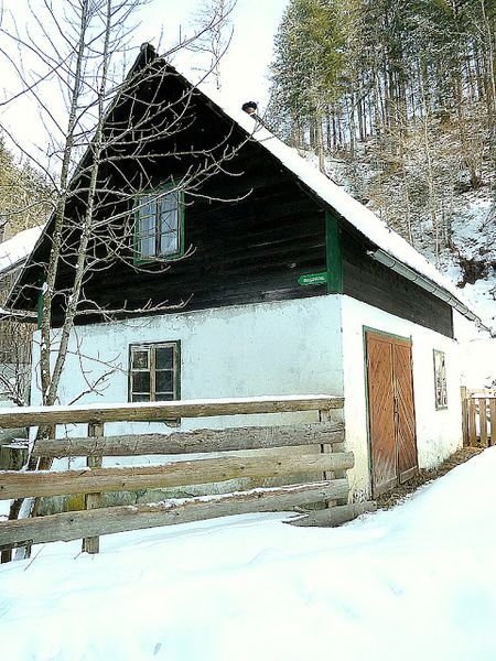 Datei:Bachwirt Krug0842.JPG