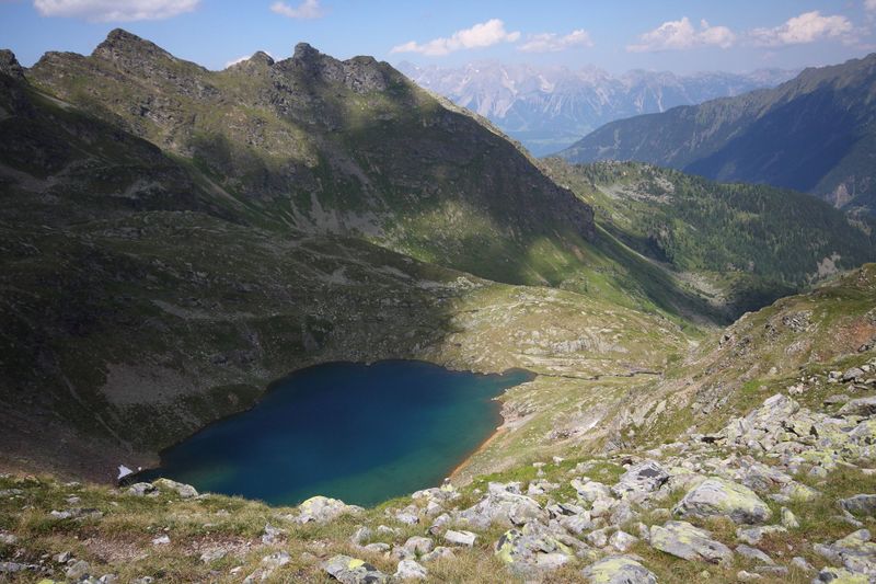 Datei:Buckelkarsee 1506 2011-07-10.jpg