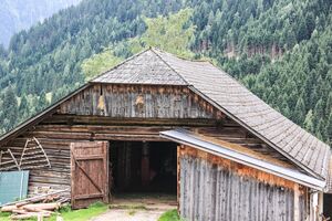 Larer st.nikolai 56190 2017-08-23.jpg