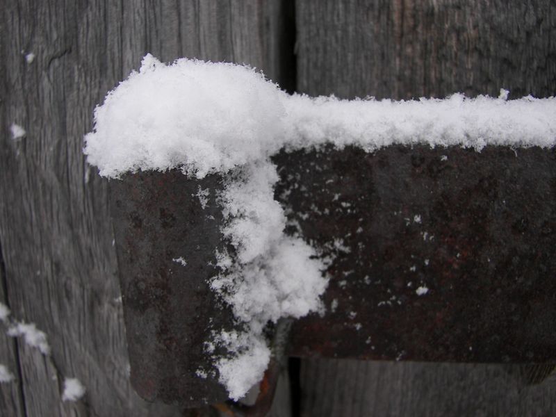 Datei:Giglachseehütte 47500 2006-06-04.jpg