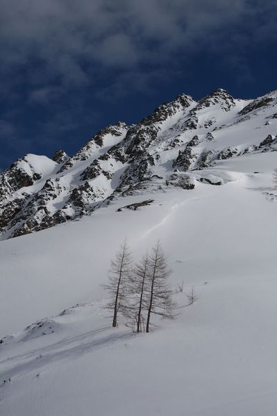 Datei:Innere alm 3077 2009-03-22.jpg