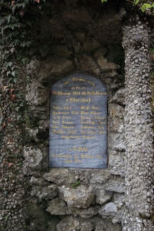 Kriegerdenkmal kumitzberg 47828 2017-05-04.jpg