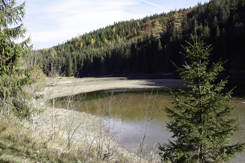 Datei:Salza stausee-0519-2021-10-30.jpg