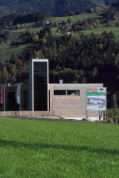 Datei:FF Aich 60413 2017-10-05.jpg