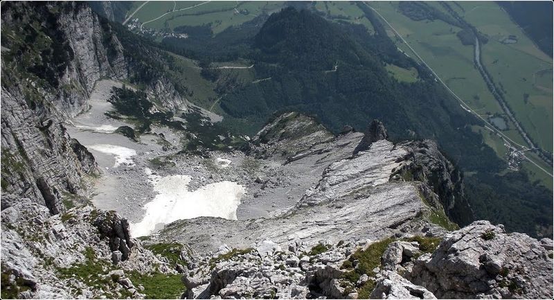 Datei:Südostgrat grimming 66942 2014-07-31.JPG