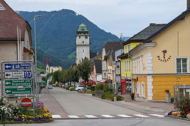 Datei:Rottenmann Hauptplatz.jpg