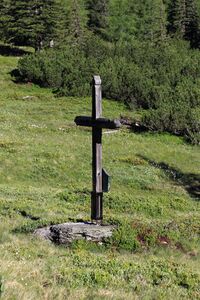 Almkreuz erzherz joh gumpenkar 51904 2017-07-05.jpg