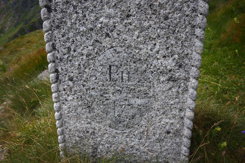 Datei:Glattjochkreuz 1282 13-08-06.jpg