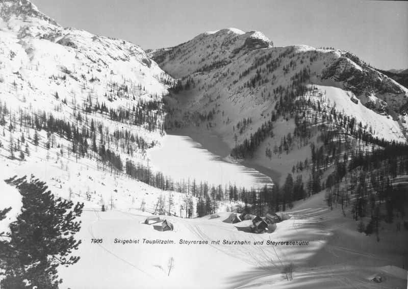 Datei:Steirersee Sturzhahn Steirerseehütte.jpg
