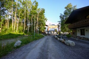 Dorf talbachschneke schladming 01078 2013-06-19.jpg