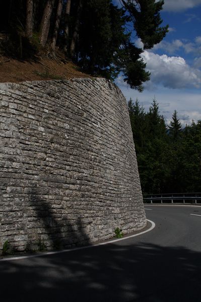 Datei:Ramsauer strasse 67141 2014-08-02.jpg