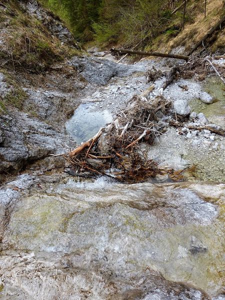 Datei:Humlechnergraben 54658 2014-04-27.JPG