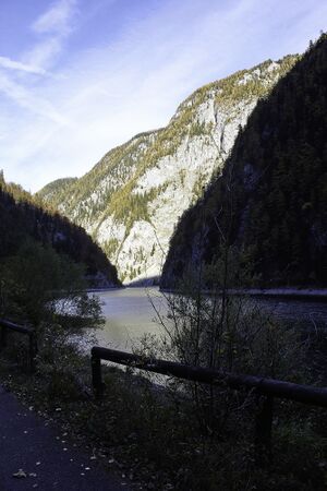 Salza stausee 3894.jpg