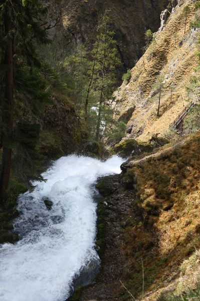 Datei:Wasserlochklamm palfau 70501 2018-04-23.jpg