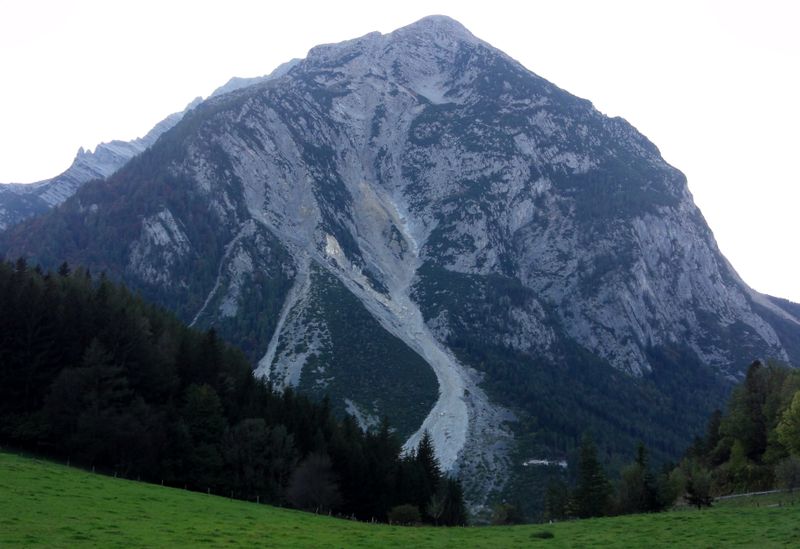 Datei:Der Koloss.jpg