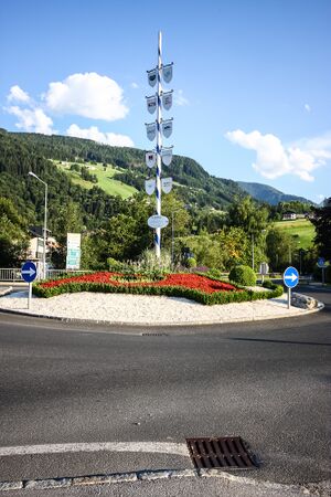 Kreisverkehr erzherzog J schladming-1000-2013-07-23.jpg