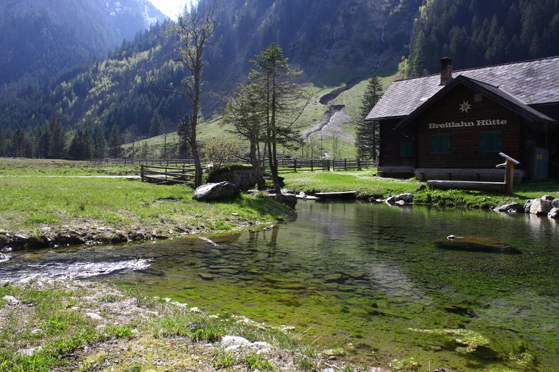 Datei:Breitlahnhütte 54889 2014-04-30.jpg