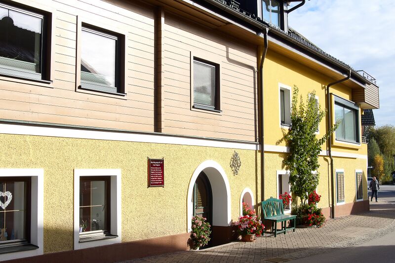 Datei:Vlg Weißgerber Gröbming 37-025-2025-10-15.jpg