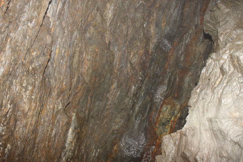 Datei:Zinkwandstollen 77276 2014-10-06.jpg