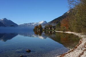 Grundlsee-See 77670 2014-11-03.jpg