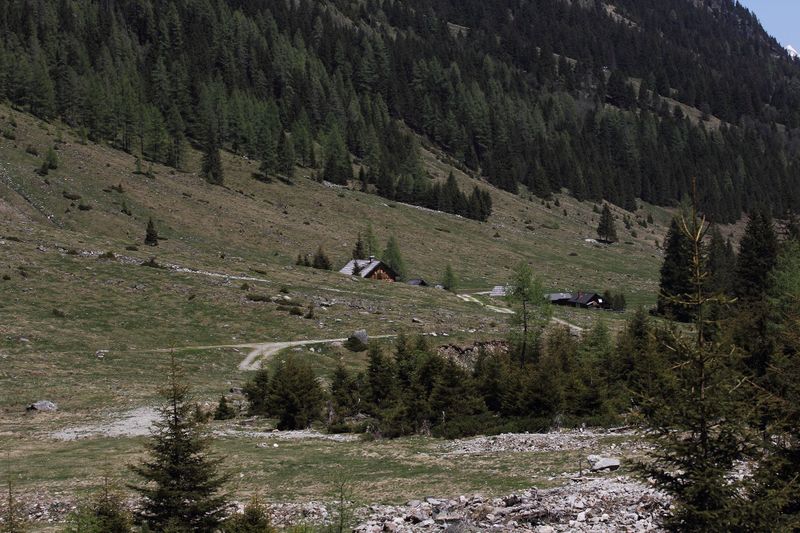 Datei:Sattental 45900 2017-05-19.jpg