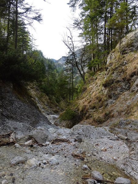 Datei:Humlechnergraben 54647 2014-04-27.JPG