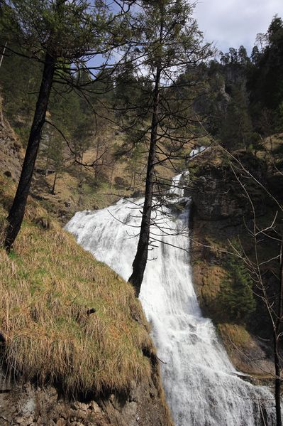 Datei:Wasserlochklamm palfau 70544 2018-04-23.jpg