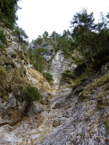 Datei:Humlechnergraben 54637 2014-04-27.JPG