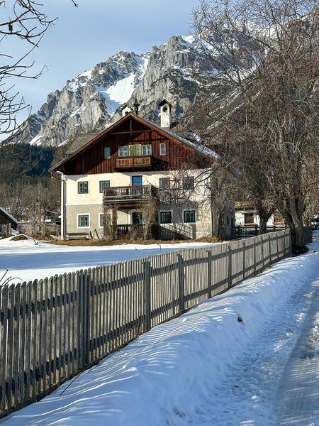 Datei:Haus von Einem ramsau-15-2025-01-25.jpg