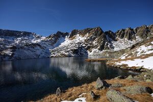 Weißensee knallstein 36447 2011-10-18.jpg