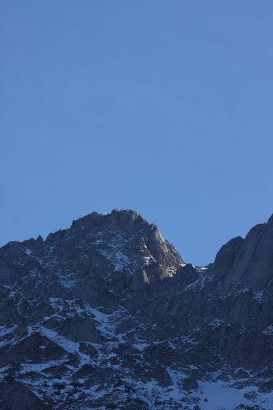 Datei:Kammspitze -miesboden 10675 2015-10-27.jpg